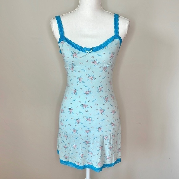 Victoria’s Secret Y2K Angel Slip Dress - Picture 2 of 6